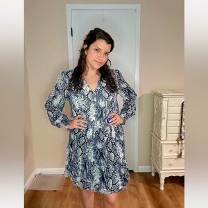 Elegant Blue Vince‎ Camuto Snake Print Dress